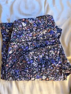 Lululemon Floral Groovy Pant